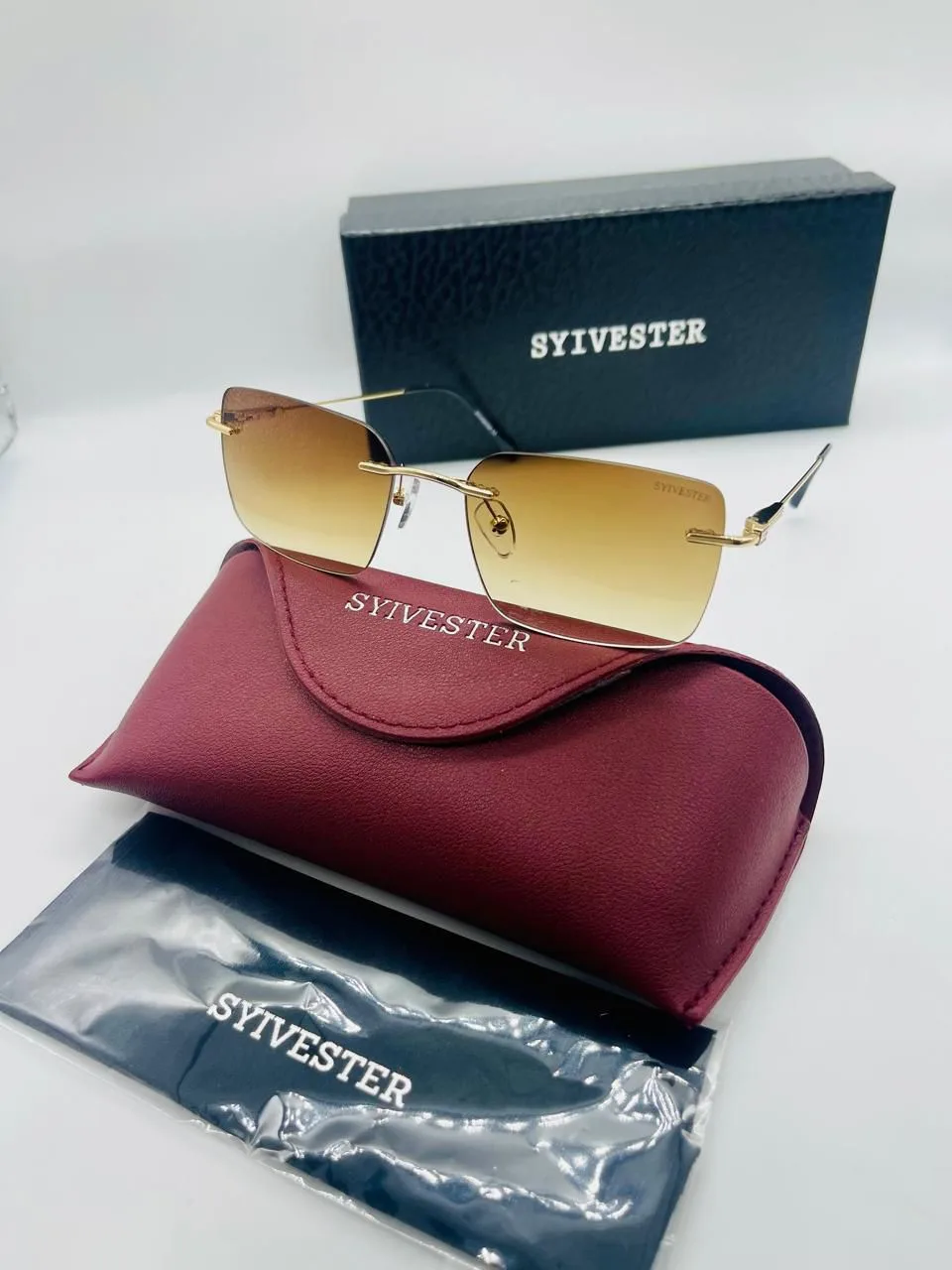 Lunettes de Soleil Cartier Panthère Sans Monture Or Rose Verres Marron