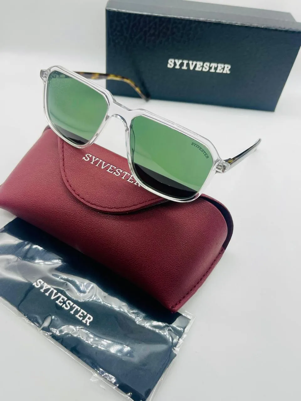 Lunettes de Soleil Cartier Panthère Sans Monture Or Rose Verres Marron