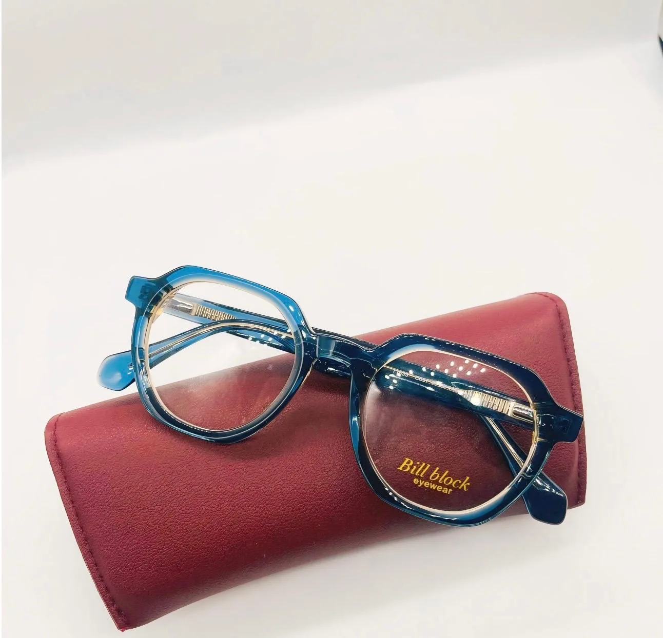 Lunettes Galaxie 37